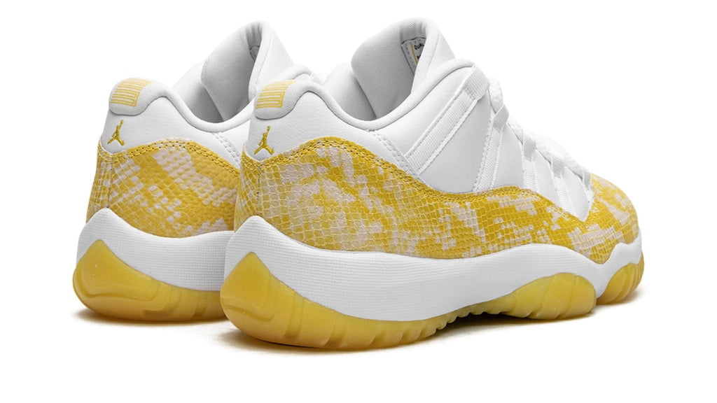 AIR JORDAN 11 LOW WMNS "Yellow Snakeskin"