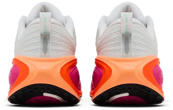 Wmns Vomero Plus White Fire Pink