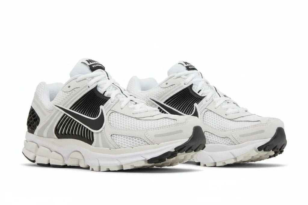 Air Zoom Vomero 5 'White Black'