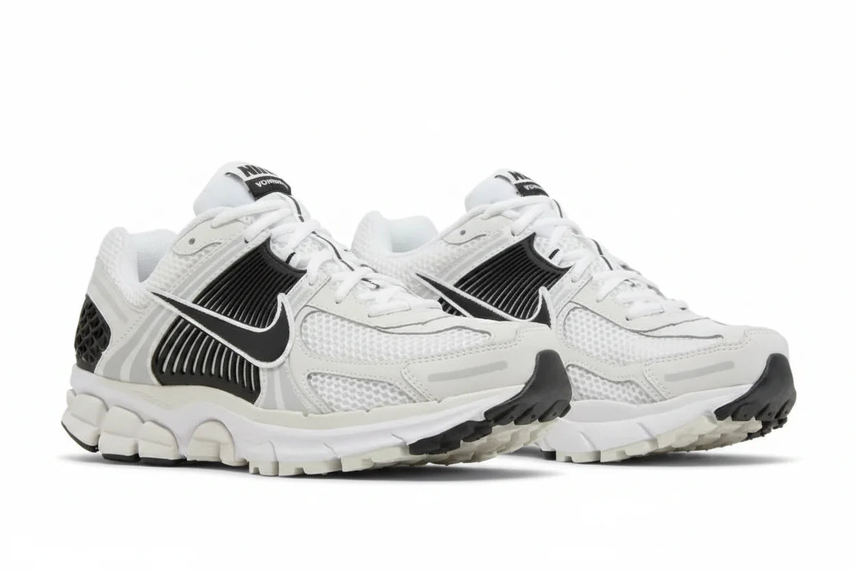 Air Zoom Vomero 5 'White Black'