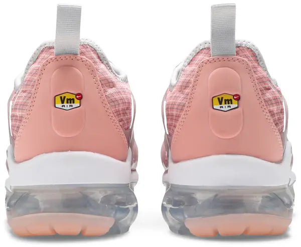 Wmns Air VaporMax Plus 'Bleached Coral'