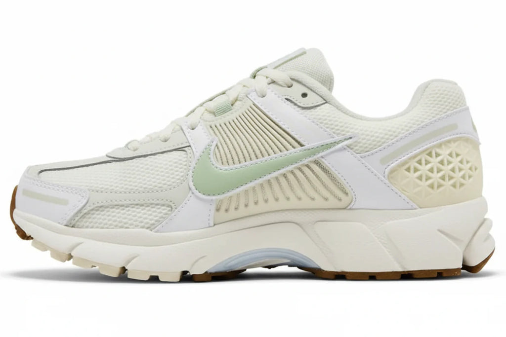 Wmns Air Zoom Vomero 5 'Sail Buff Gold'