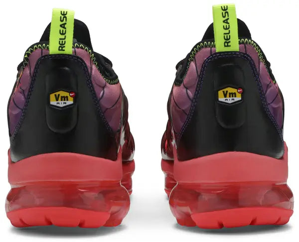 Air VaporMax Plus 'Laser Crimson'