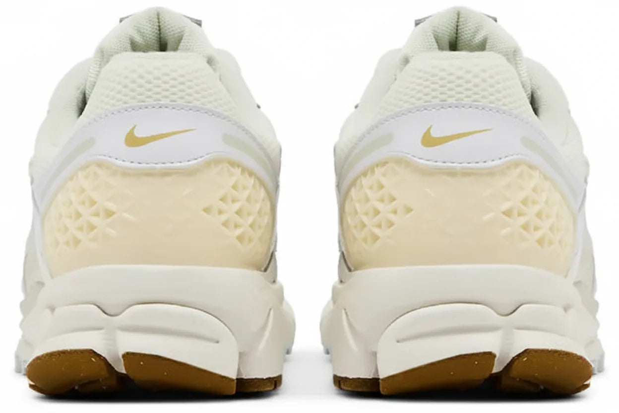 Wmns Air Zoom Vomero 5 'Sail Buff Gold'