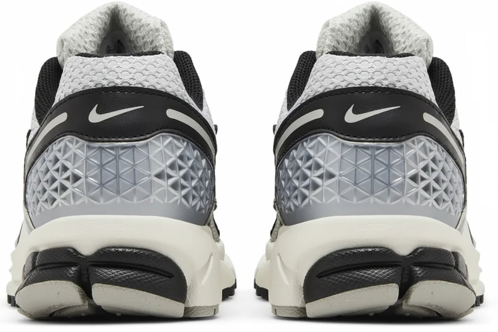 Wmns Air Zoom Vomero 5 'Photon Dust Black'