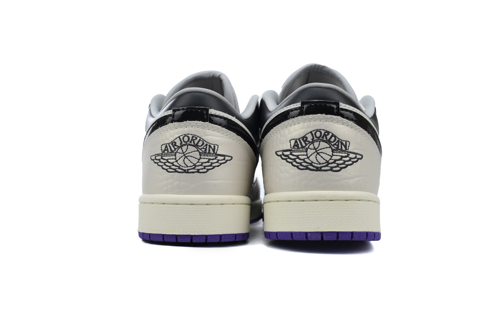 Wmns Air Jordan 1 Low SE 'Punk Rock'