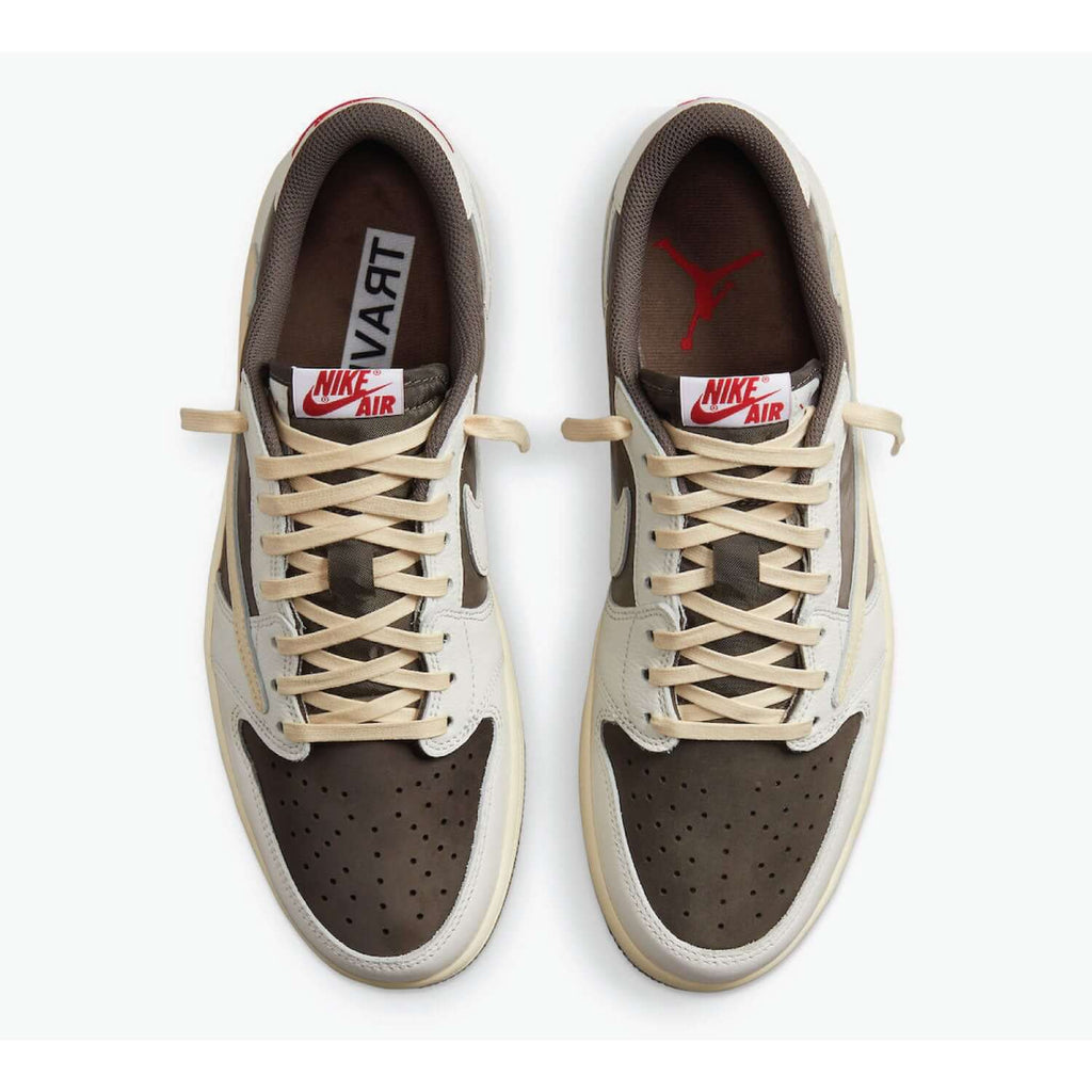 Travis Scott x Air Jordan 1 low reverse mocha