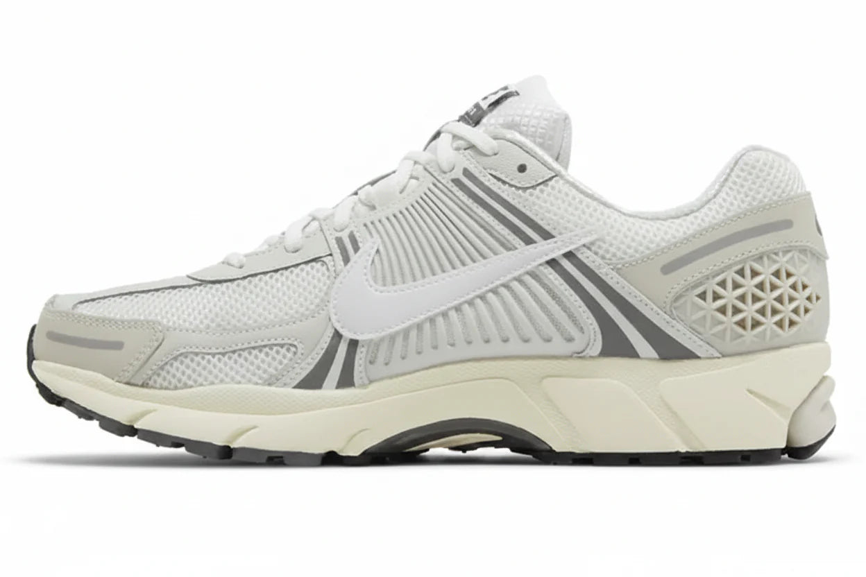 Air Zoom Vomero 5 'Platinum Tint'
