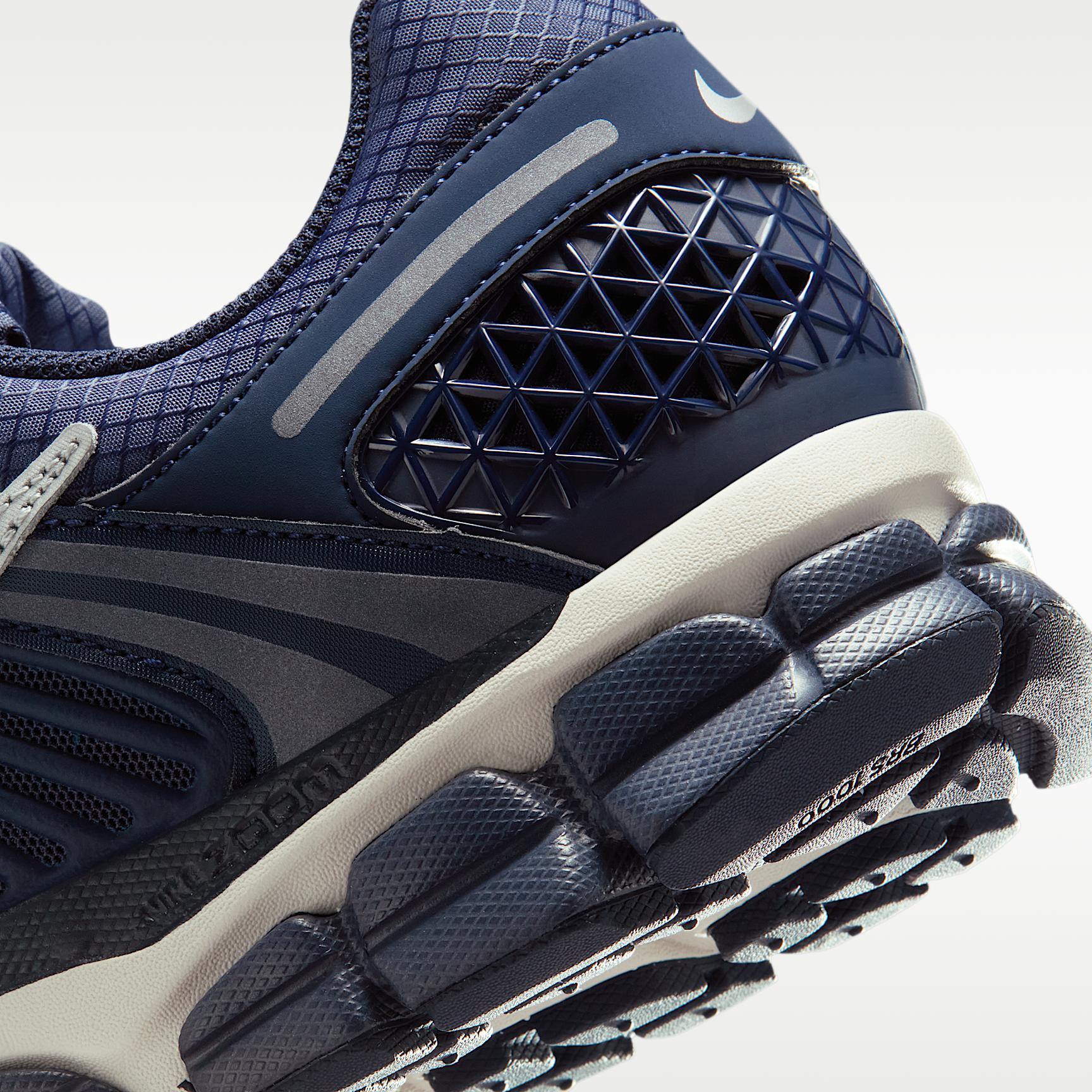 Zoom Vomero 5 SE Blue Void