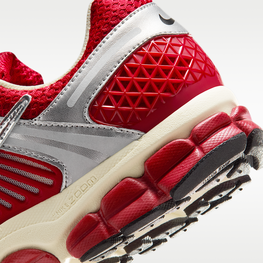 Zoom Vomero 5 Gym Red/Chrome/Metallic Silver