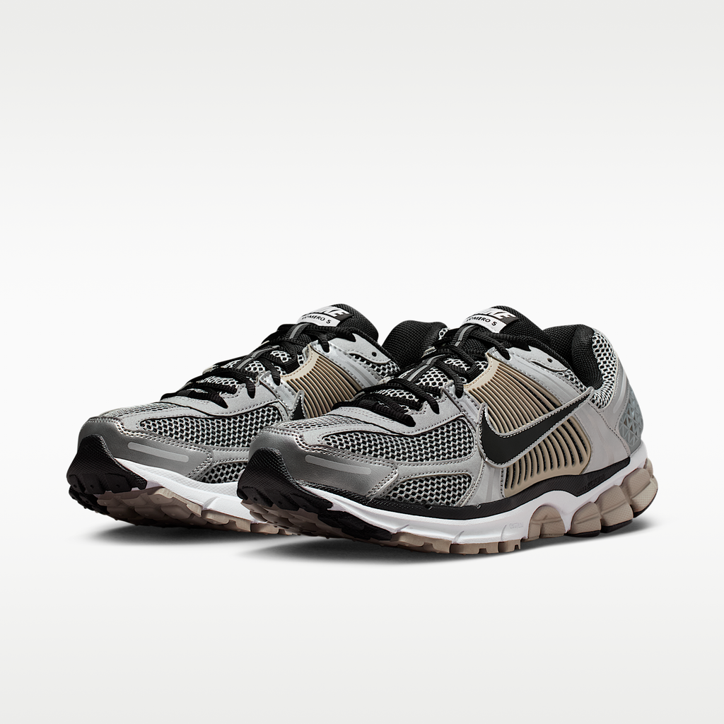 Zoom Vomero 5 Metallic Silver College Grey