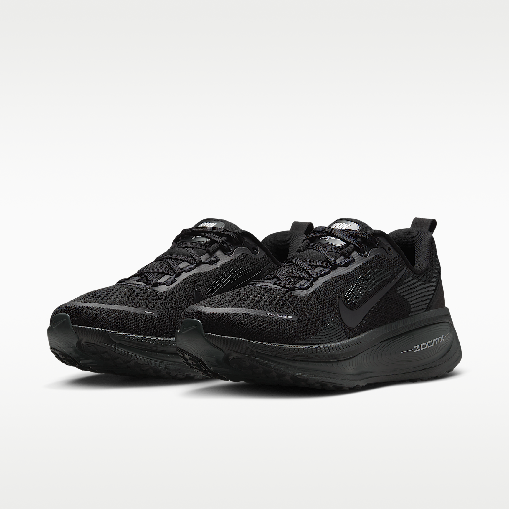 Zoom Vomero 18 'Triple Black'