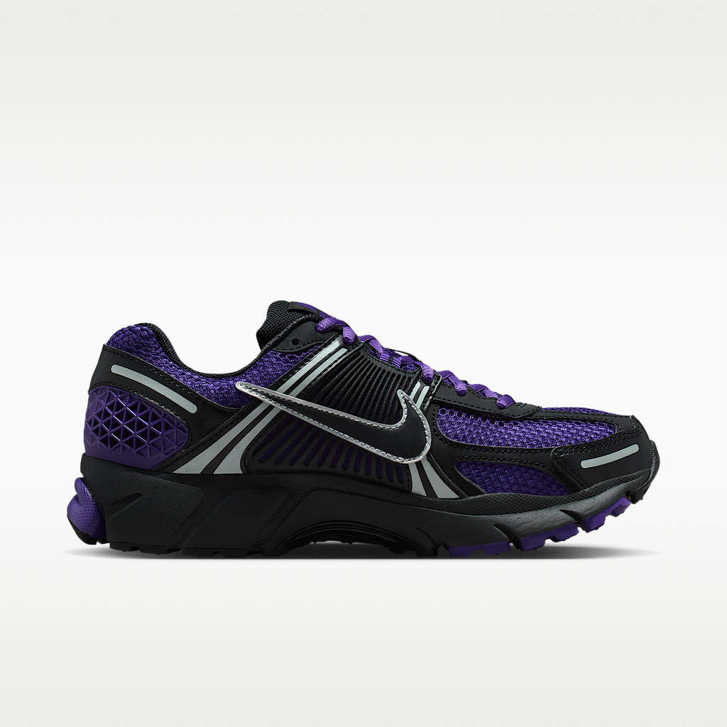 Zoom Vomero 5 Black Vivid Purple